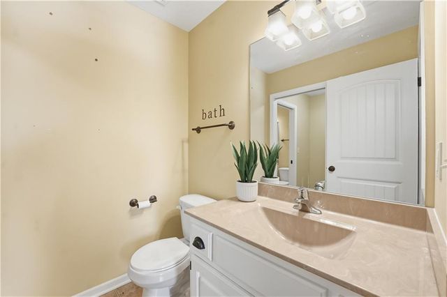 1401 NE Ernest Way, Lee's Summit, MO 64086