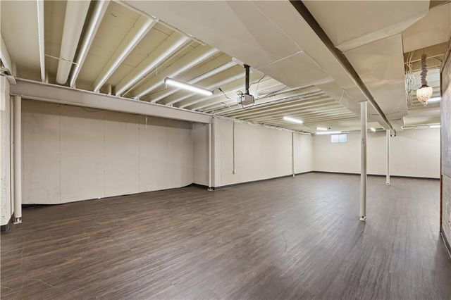 1401 NE Ernest Way, Lee's Summit, MO 64086