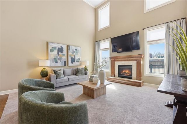 1401 NE Ernest Way, Lee's Summit, MO 64086