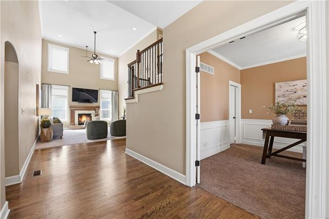 1401 NE Ernest Way, Lee's Summit, MO 64086