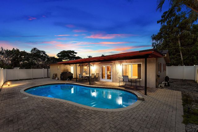 5811 SW 53RD Terrace, Davie, FL 33314