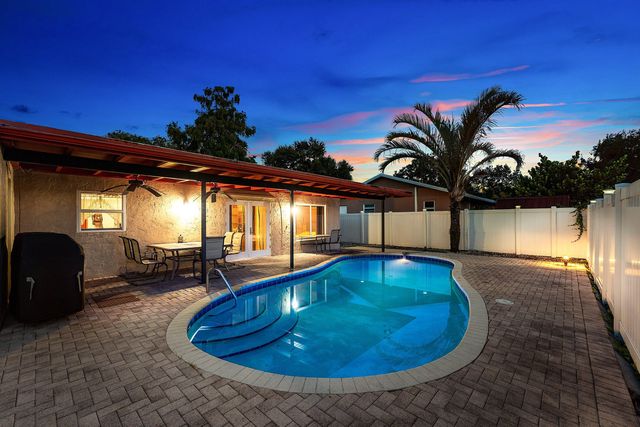 5811 SW 53RD Terrace, Davie, FL 33314