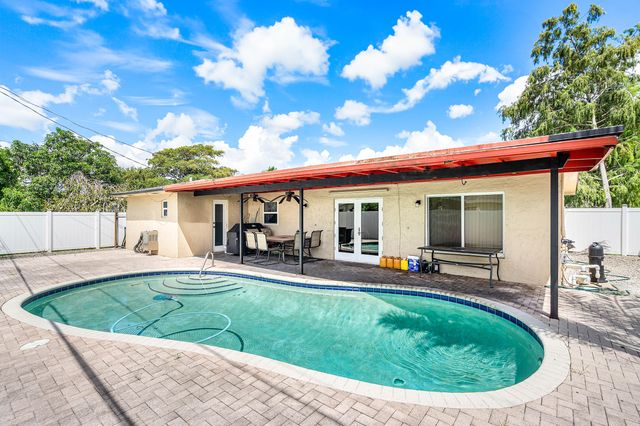 5811 SW 53RD Terrace, Davie, FL 33314