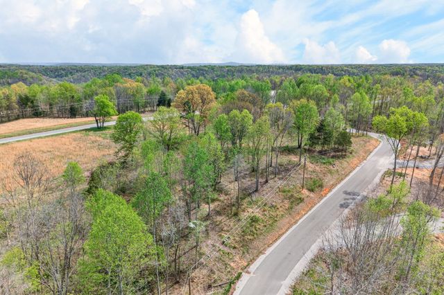 9510 Medlin Rd, Baxter, TN 38544