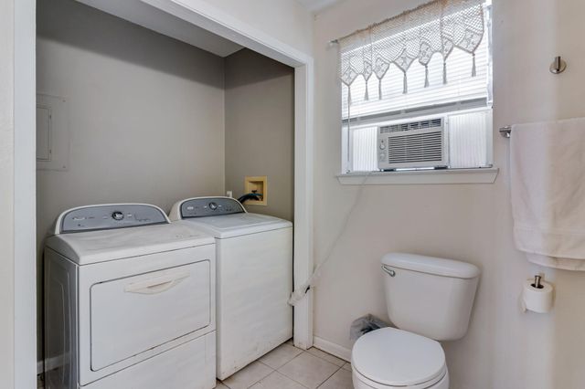 1793 Juniper Lake Road, Defuniak Springs, FL 32433