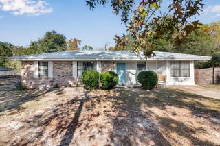 1793 Juniper Lake Road, Defuniak Springs, FL 32433