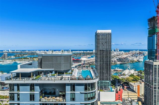 121 NE 5th Street 304, Miami, FL 33132