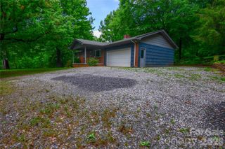 24 Sarabec Hill Road, Black Mountain, NC 28711