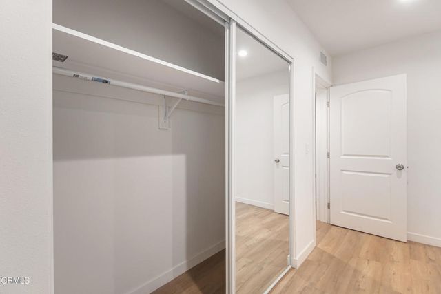 328 E Tujunga Avenue 7, Burbank, CA 91502