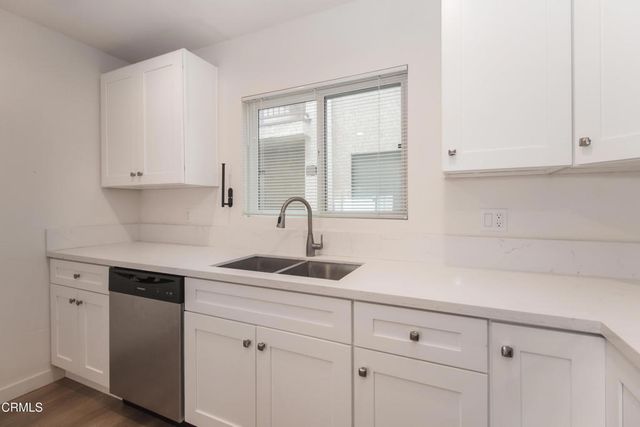 328 E Tujunga Avenue 7, Burbank, CA 91502