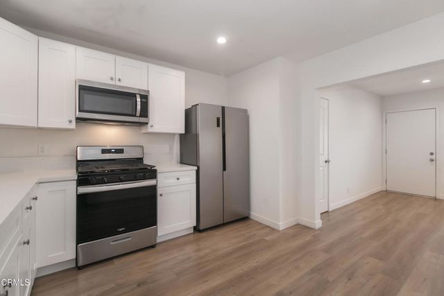 328 E Tujunga Avenue 7, Burbank, CA 91502