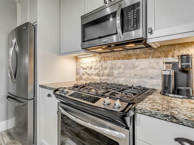 34 Park Street, Carlton Landing, OK 74432