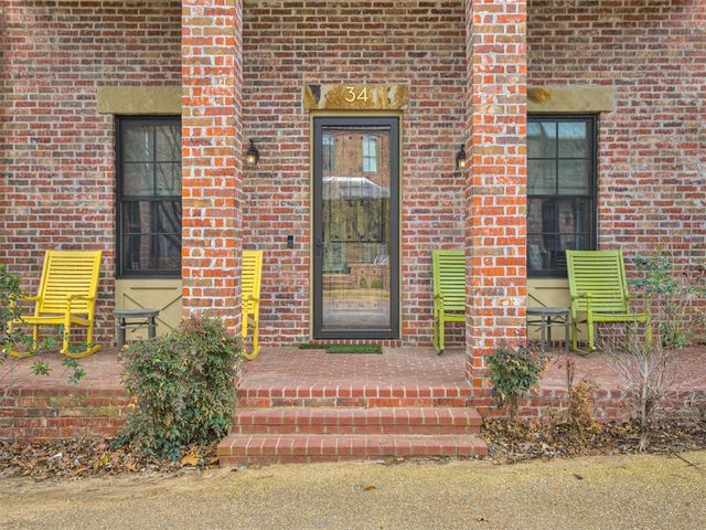 34 Park Street, Carlton Landing, OK 74432