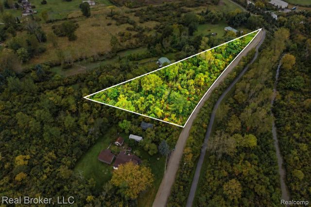 VL Huron Road, Huron Charter Township, MI 48134