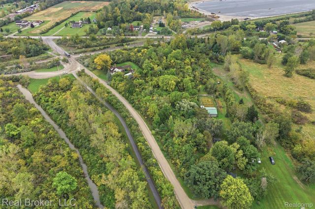 VL Huron Road, Huron Charter Township, MI 48134