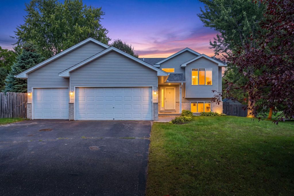 506 Birch Street SW, Isanti, MN 55040 — exterior