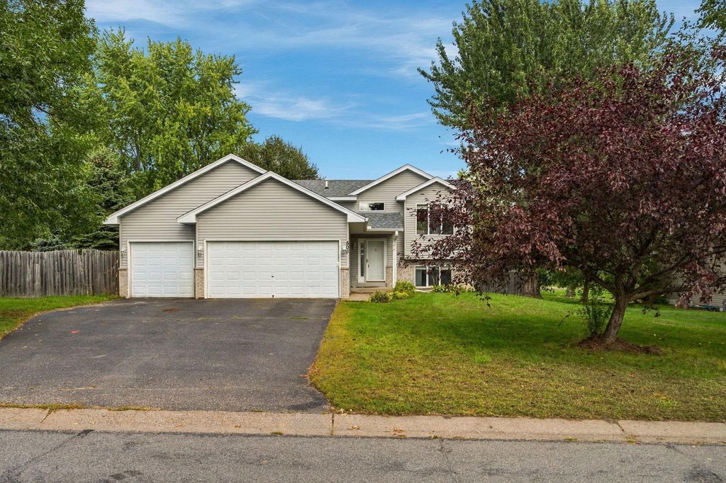 506 Birch Street SW, Isanti, MN 55040 — photo 3