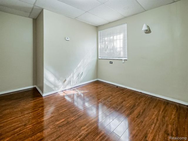 491 E Grand Boulevard, Detroit, MI 48207