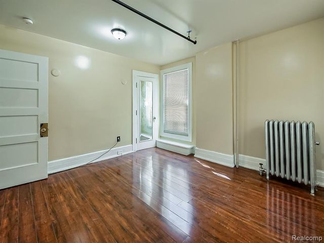 491 E Grand Boulevard, Detroit, MI 48207