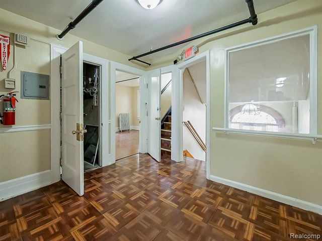 491 E Grand Boulevard, Detroit, MI 48207