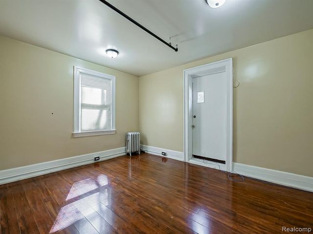 491 E Grand Boulevard, Detroit, MI 48207