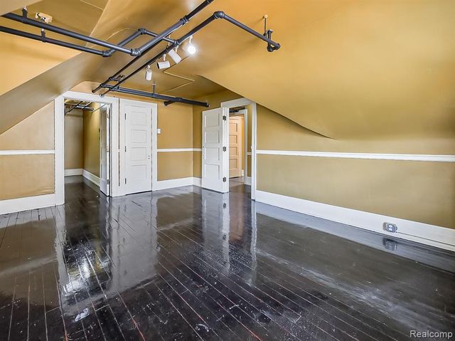 491 E Grand Boulevard, Detroit, MI 48207