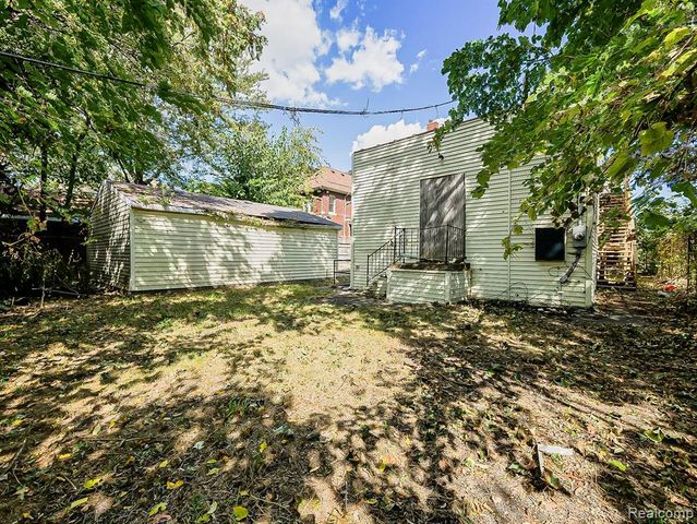 491 E Grand Boulevard, Detroit, MI 48207