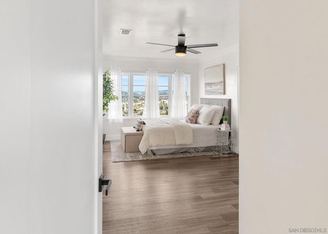 1192 Merritt Dr, El Cajon, CA 92020