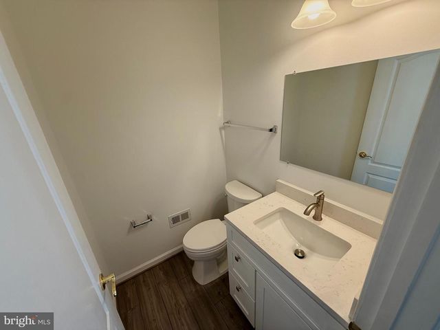 14504 KENTISH FIRE ST, Gainesville, VA 20155