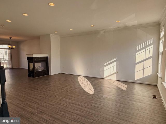 14504 KENTISH FIRE ST, Gainesville, VA 20155