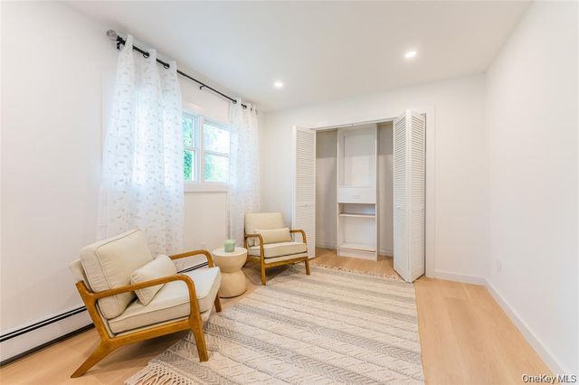 120 Glenwood Road, Glenwood Landing, NY 11547