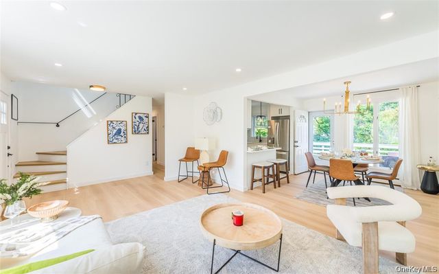 120 Glenwood Road, Glenwood Landing, NY 11547