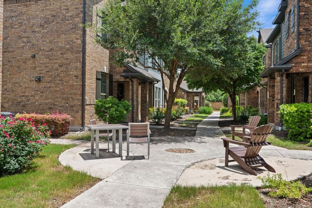 7220 Wyoming Springs DR 703, Round Rock, TX 78681