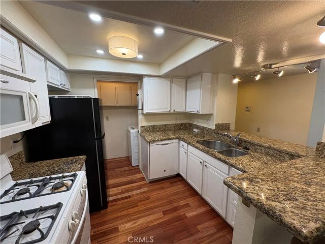 246 E Fern 103, Redlands, CA 92373