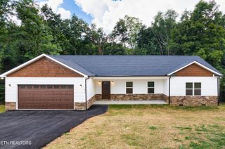 1019 Quincy Rd, Jefferson City, TN 37760