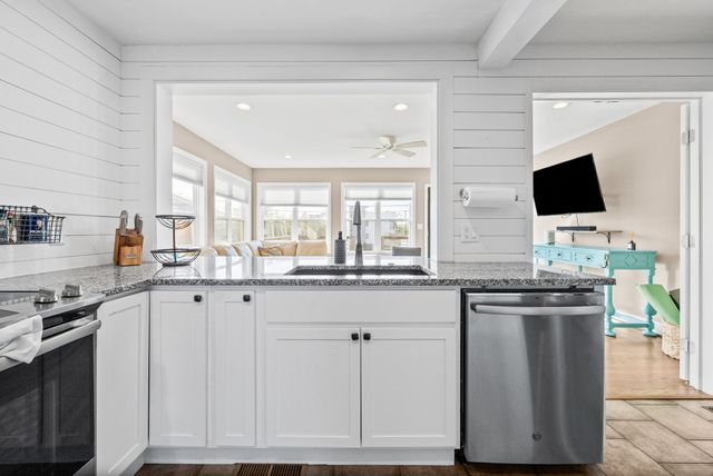 2809 Azalea Pl, Nashville, TN 37204