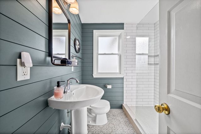 2809 Azalea Pl, Nashville, TN 37204