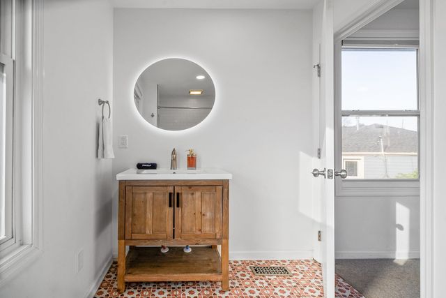 2809 Azalea Pl, Nashville, TN 37204