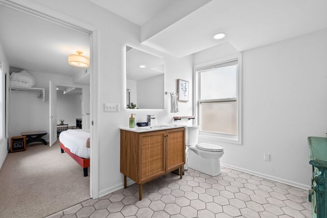 2809 Azalea Pl, Nashville, TN 37204