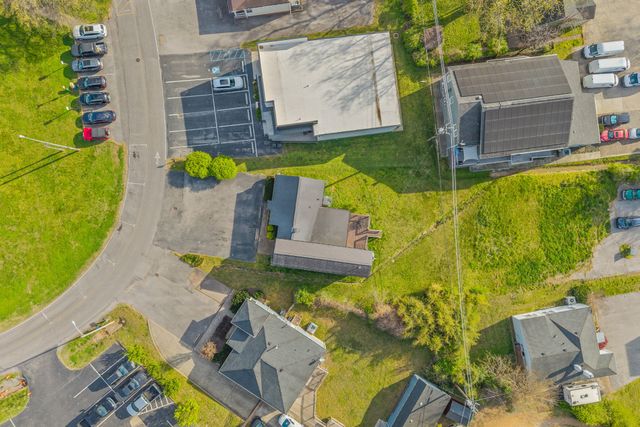 2809 Azalea Pl, Nashville, TN 37204