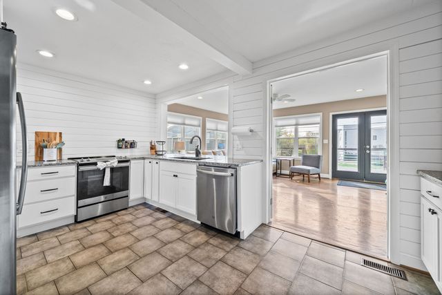 2809 Azalea Pl, Nashville, TN 37204