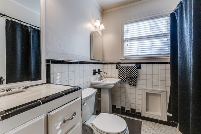 519 Newell Avenue, Dallas, TX 75223