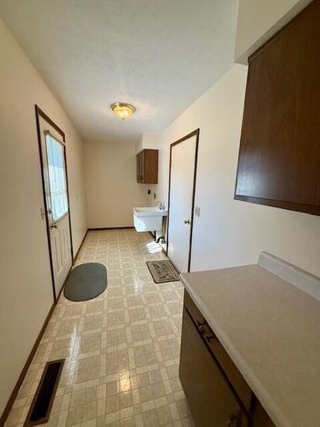 3305 E Turner Drive 3305 E Turner Drive, Springfield, OH 45504