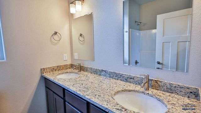 312 ISAAC ST, Rapid City, SD 57703