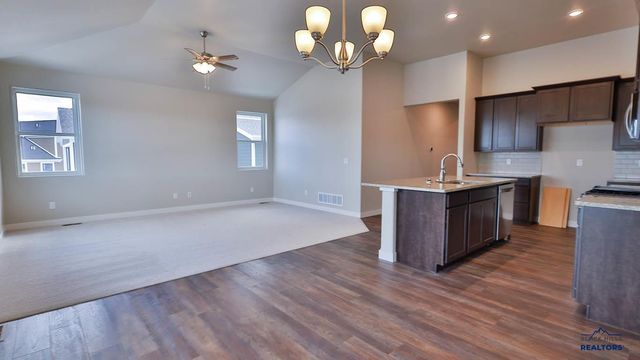 312 ISAAC ST, Rapid City, SD 57703