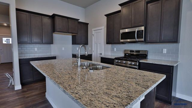 312 ISAAC ST, Rapid City, SD 57703