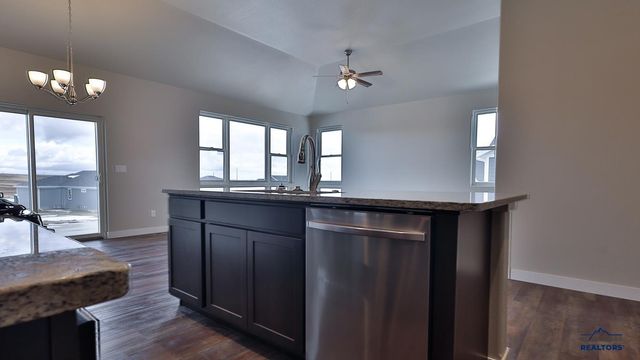 312 ISAAC ST, Rapid City, SD 57703