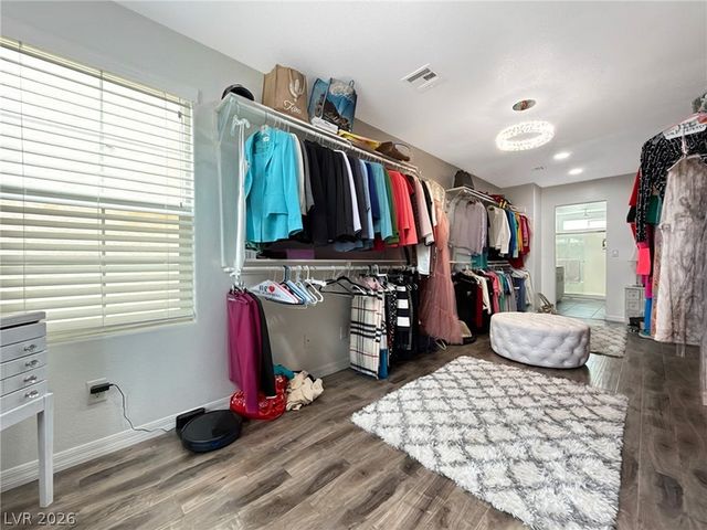 372 Ambitious Street, Henderson, NV 89011