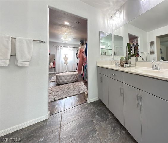 372 Ambitious Street, Henderson, NV 89011
