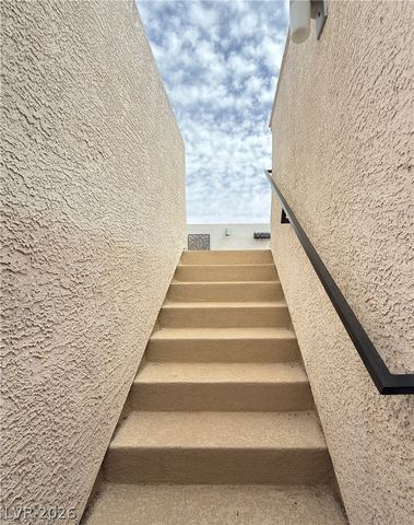 372 Ambitious Street, Henderson, NV 89011